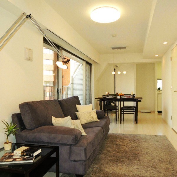 カスタリアお茶の水の物件外観写真