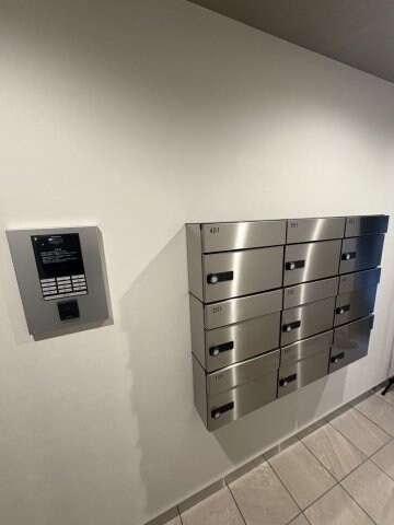 フラッツ平河町（TOKYO ZERO EMISSION HOUSE）の物件内観写真