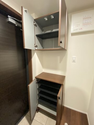 フラッツ平河町（TOKYO ZERO EMISSION HOUSE）の物件内観写真