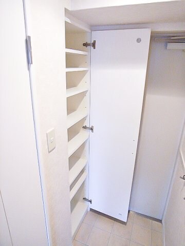 サヴォイ スタジオ スイーツの物件内観写真