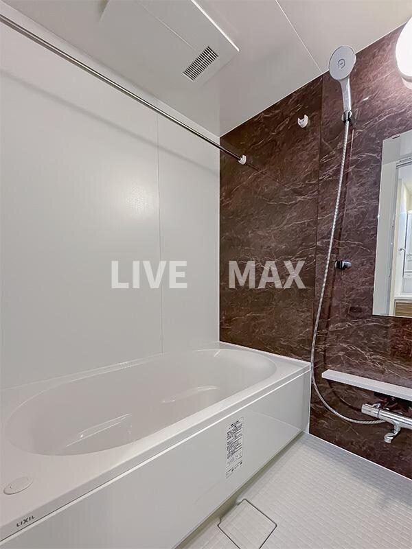 フロンティアレジデンス錦糸公園の物件内観写真