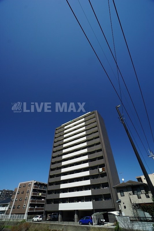 エンクレスト博多LIBERTYの物件外観写真