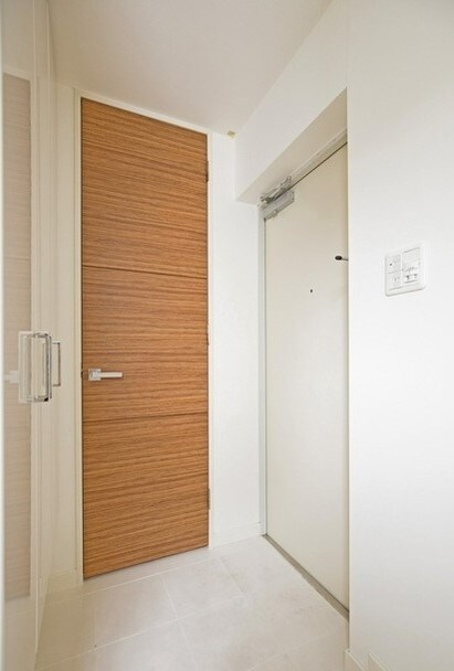 コンフォリア神田神保町の物件内観写真