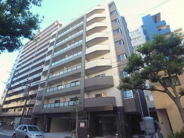 ウインステージ大博通りの物件外観写真