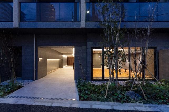 ワンルーフレジデンス台東根岸の物件外観写真