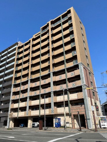 レジディア博多東の物件外観写真