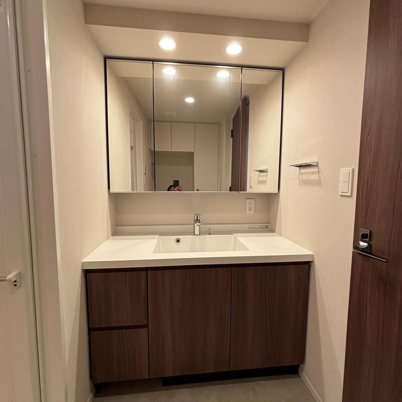 パークアクシス上野グレイスコートの物件内観写真