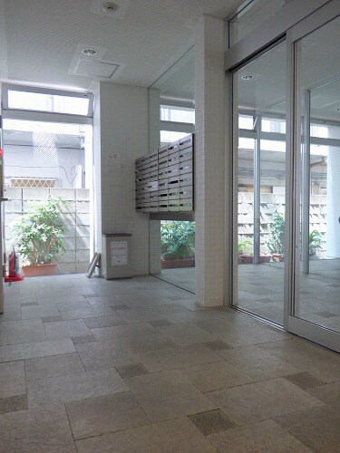 エストレーア薬院の物件外観写真