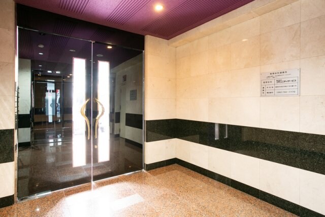 ピュアドーム箱崎ステーションの物件外観写真