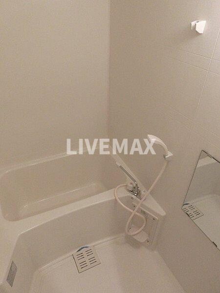 カスタリア三ノ輪の物件内観写真