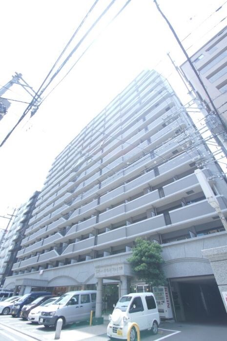 エステート・モア・シャトー薬院の物件外観写真