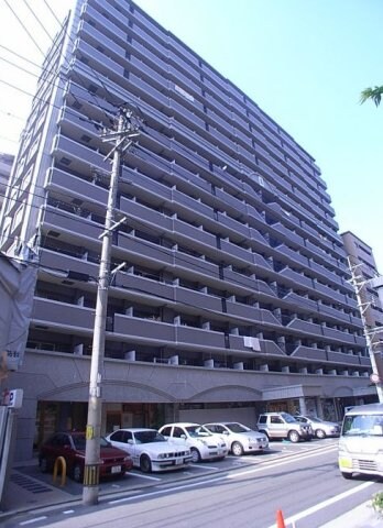 エステート・モア・シャトー薬院の物件外観写真