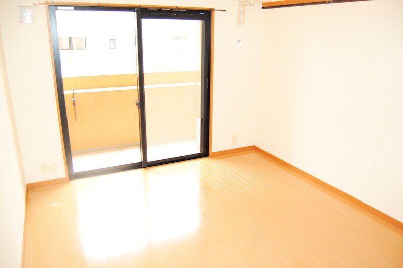 ピュアドームグランテージ博多の物件内観写真