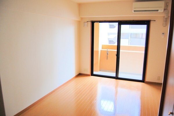 ピュアドームグランテージ博多の物件内観写真