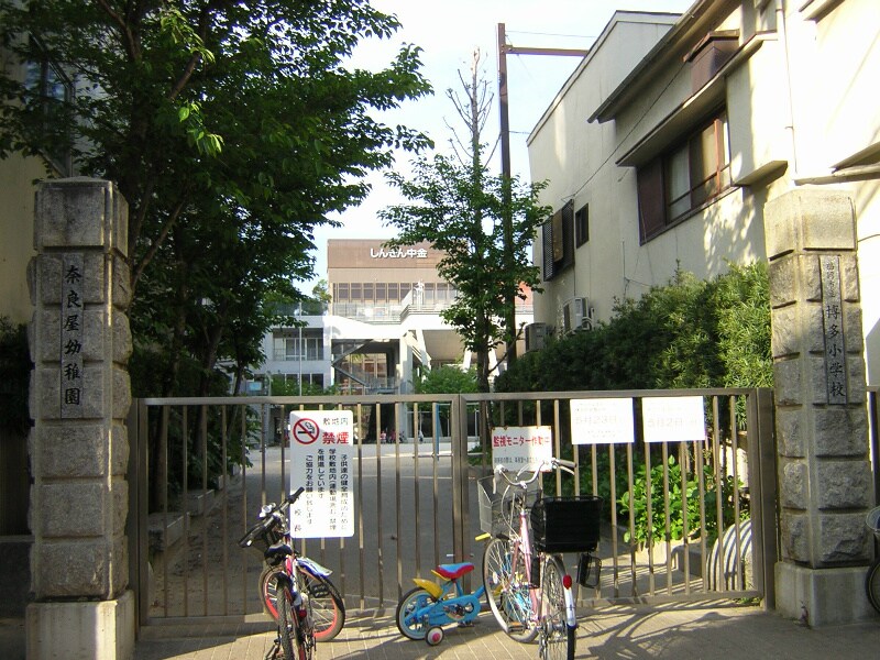 ピュアドームグランテージ博多の物件内観写真