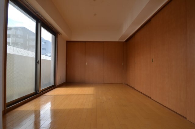 神戸中山手ハウスの物件内観写真