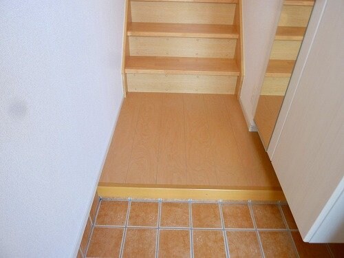 ラフレシールあぼしＤの物件内観写真