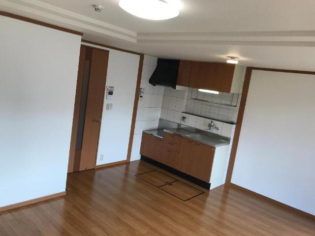 アベニール細江の物件内観写真