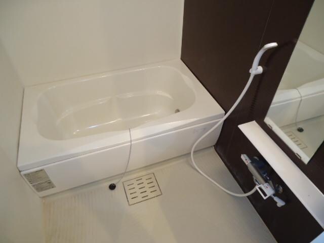 アンプルールの物件内観写真