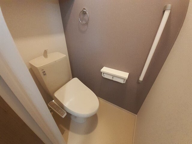 ヴィラ　ドゥ　グレーヌ梅ケ谷Ｄの物件内観写真