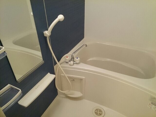 ワイズ　コンブリオの物件内観写真