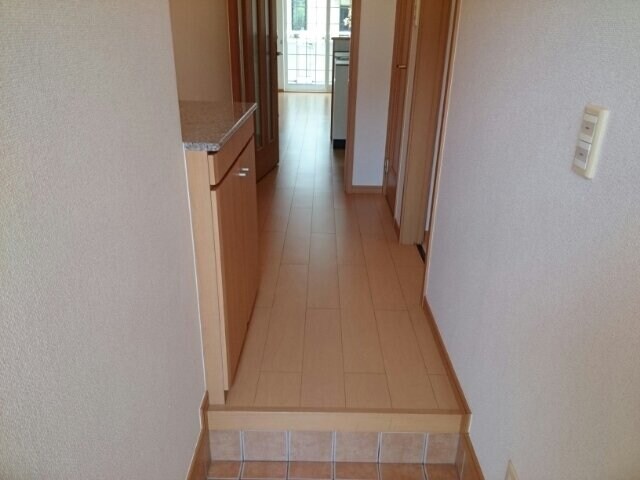 ワイズ　コンブリオの物件内観写真