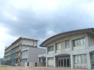 レジデンス英賀保の物件外観写真