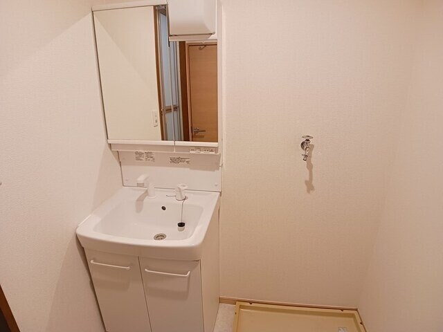 レジデンス英賀保の物件内観写真