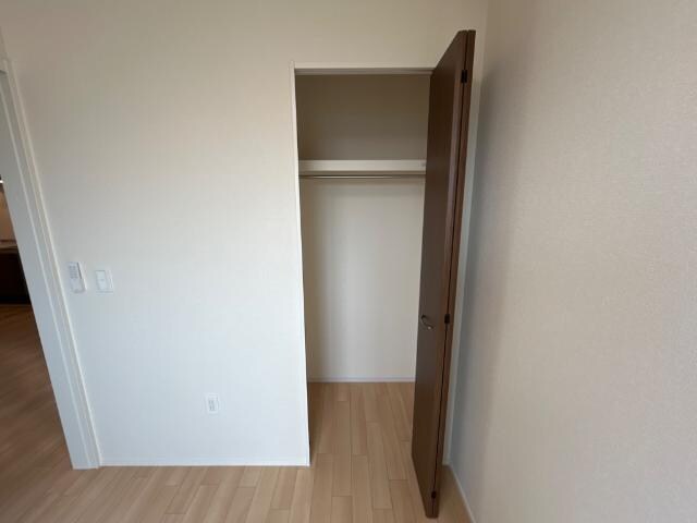 コントレイル糸引の物件内観写真