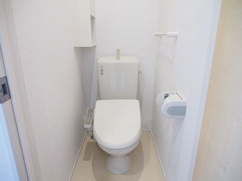 カーサ・ヴィラジオⅡの物件内観写真