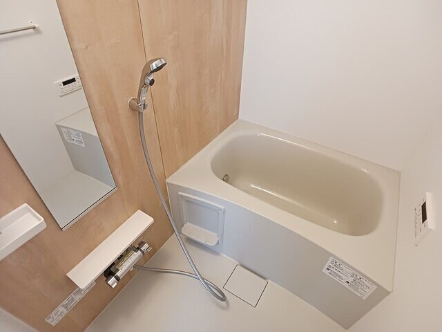 フロレゾンⅠの物件内観写真