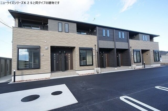 カミーノ　オタンタトレ　Ⅰの物件外観写真