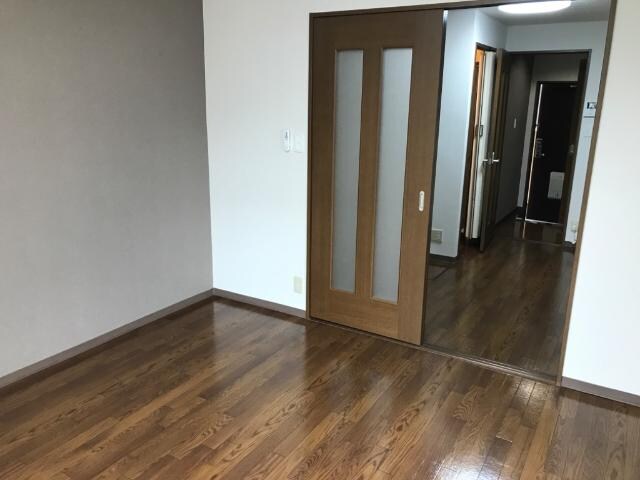 ラフィーヌ上野田の物件内観写真