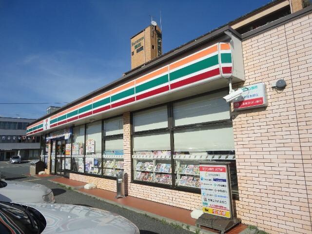 リュクスの物件外観写真