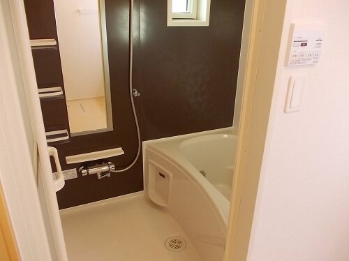 シーズンズ　コンフォートⅡの物件内観写真