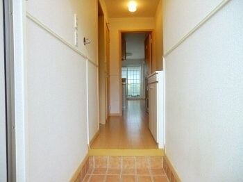 リジュール南条の物件内観写真