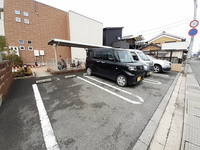 プラシード三宅の物件外観写真