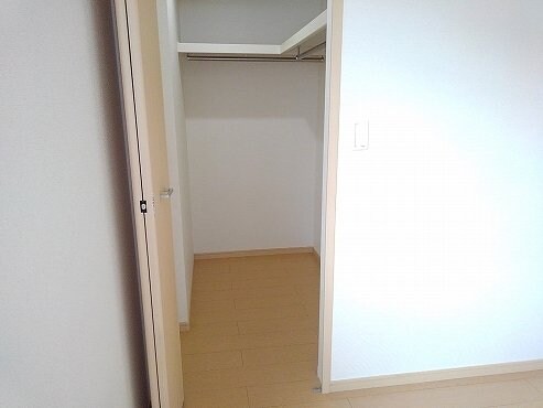 ノイ・フリーデＢの物件内観写真