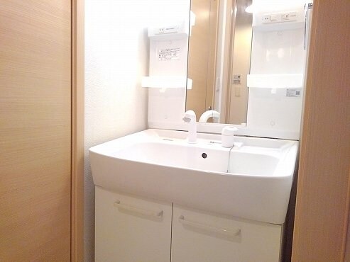 ノイ・フリーデＢの物件内観写真