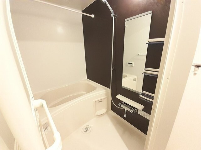 ルミエール・メゾンⅡの物件内観写真