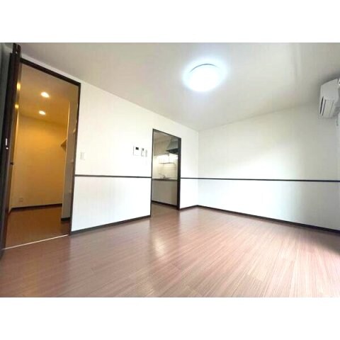 丸萬三番館の物件内観写真