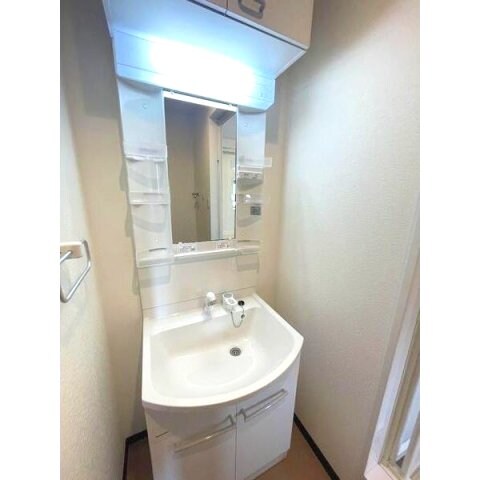 丸萬三番館の物件内観写真