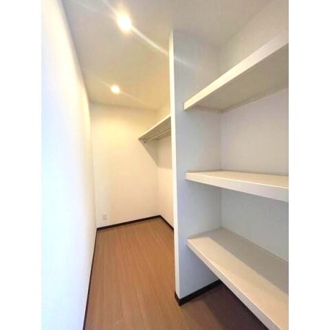 丸萬三番館の物件内観写真