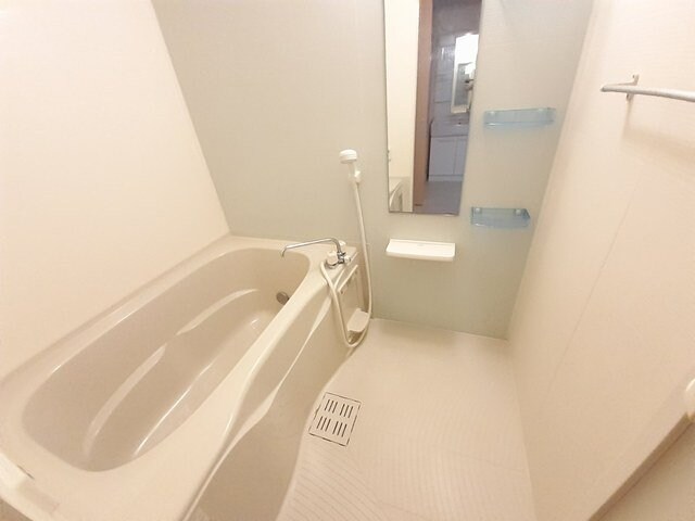 ノイ・フリーデＢの物件内観写真