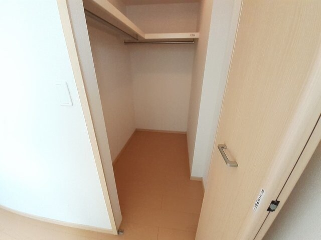 ノイ・フリーデＢの物件内観写真