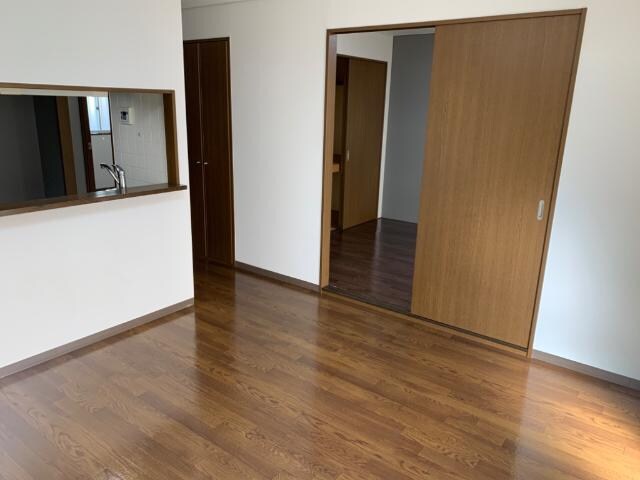 アムールエバーハイツの物件内観写真