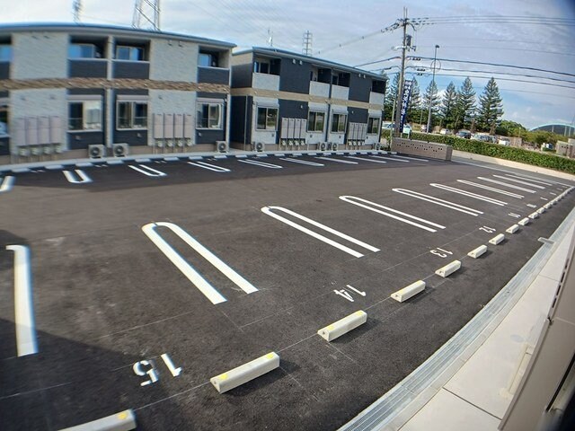 フロレゾンⅠの物件外観写真