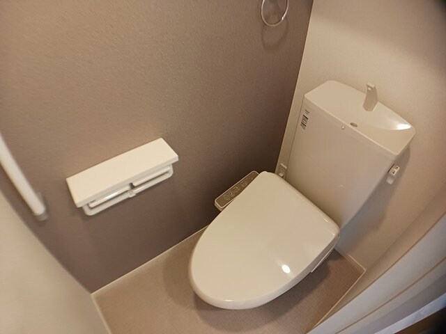 フロレゾンⅠの物件内観写真