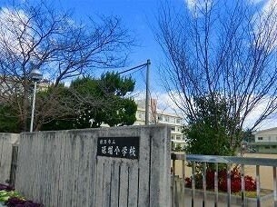 サングレイスＡの物件外観写真