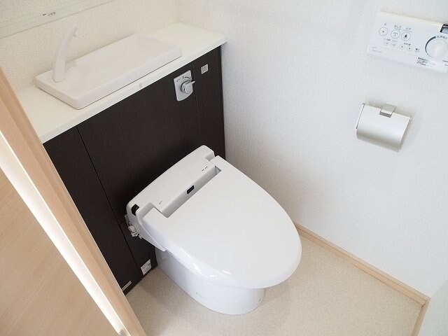 ポーシェガーデン５の物件内観写真